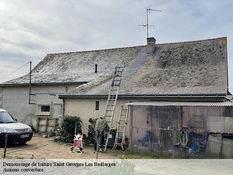 Demoussage de toiture  saint-georges-les-baillargea-86130 Amiens couverture